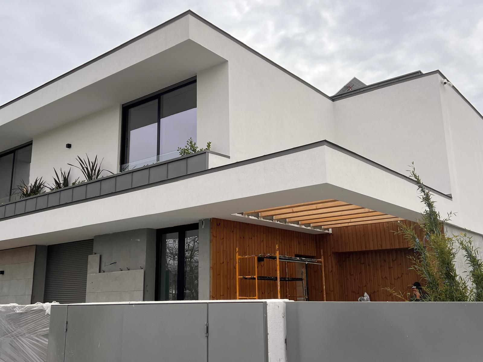 Fachada de edifício renovada